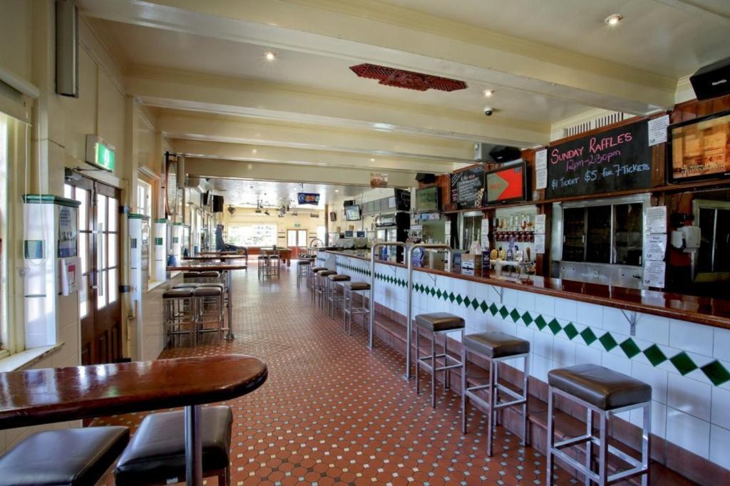 Canungra Hotel Ngoại thất bức ảnh